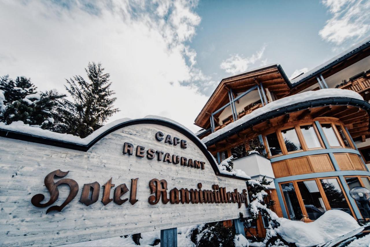 Hotel Ranuimuellerhof Funes  Buitenkant foto