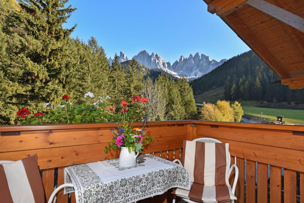 Hotel Ranuimuellerhof Funes  Buitenkant foto