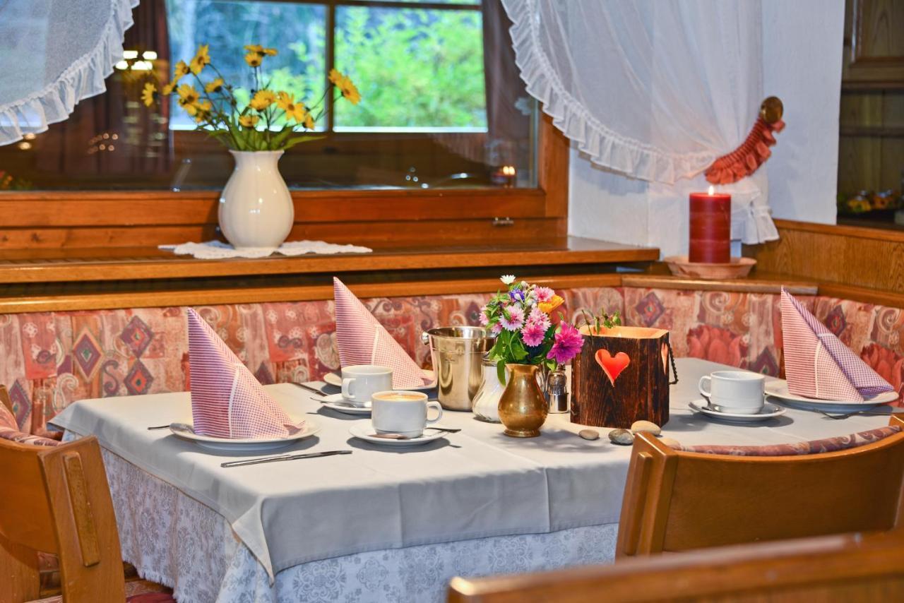 Hotel Ranuimuellerhof Funes  Buitenkant foto
