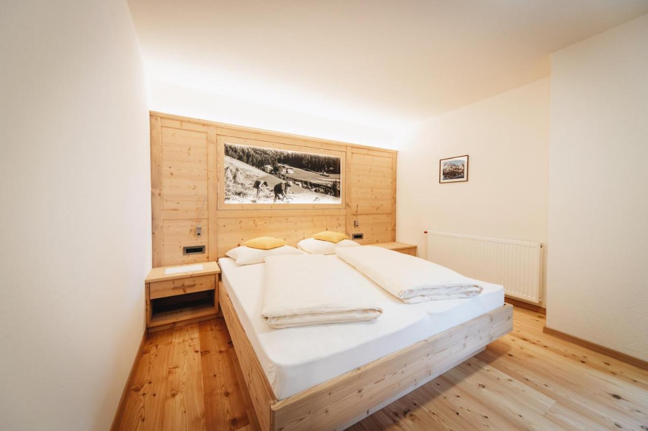 Hotel Ranuimuellerhof Funes  Buitenkant foto